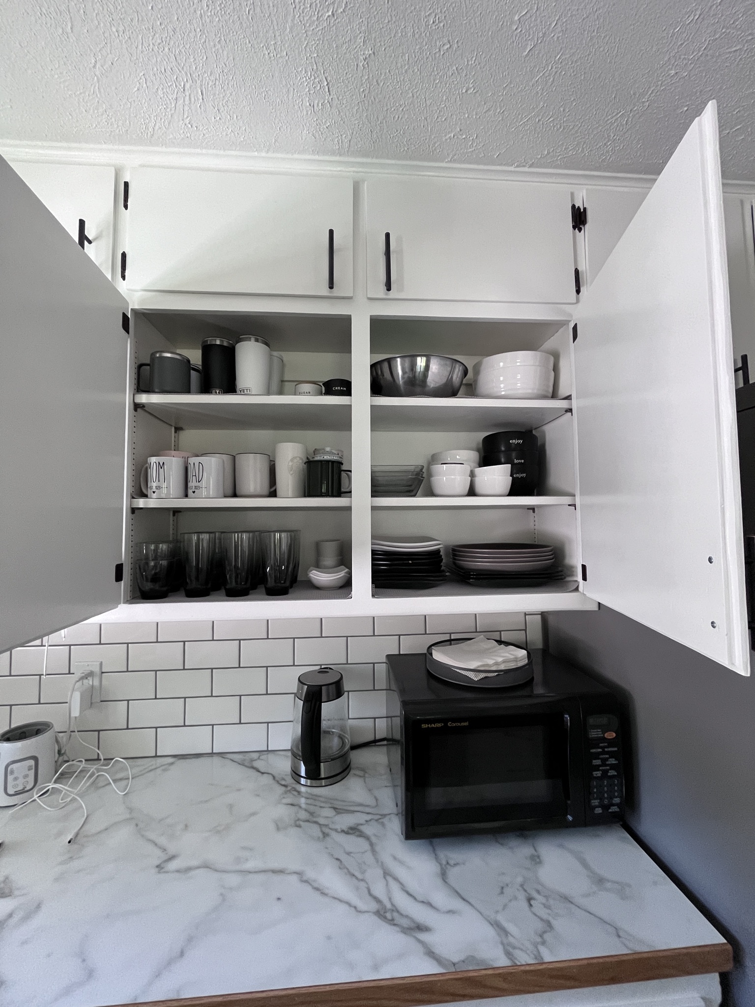 home organizer: unpack and organize