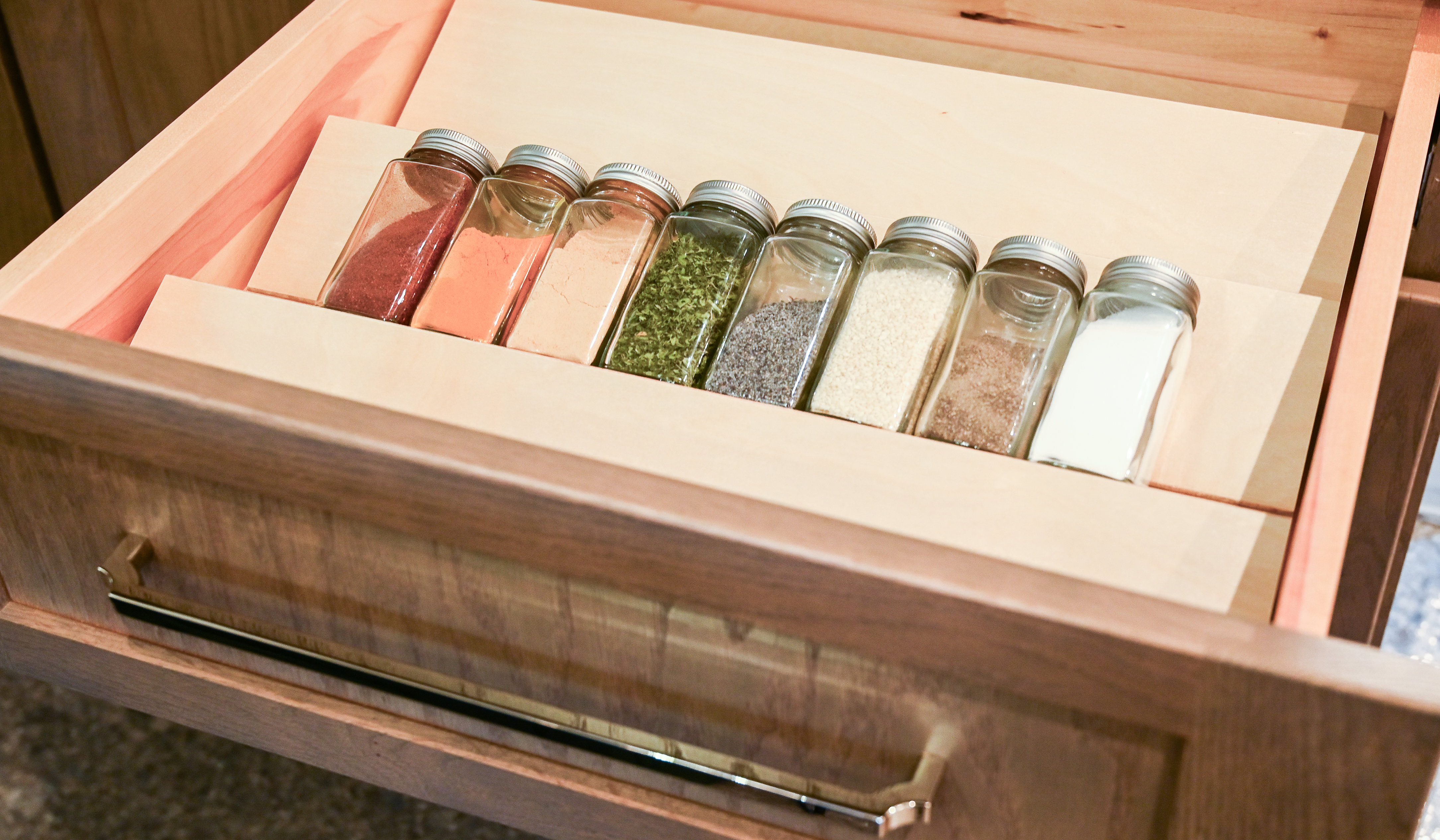 spice organization, kitchen organization, home organization services, smart move