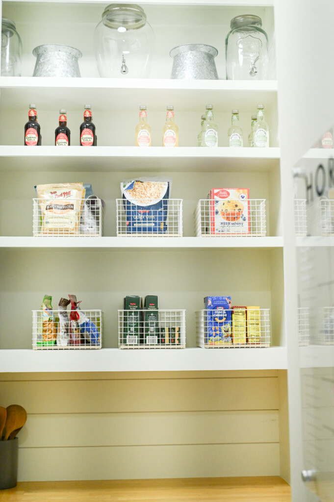 professional organizing omaha,home organizer, home organizing, professional organizing, professional home organizer, professional organizer, declutter, organizing, omaha