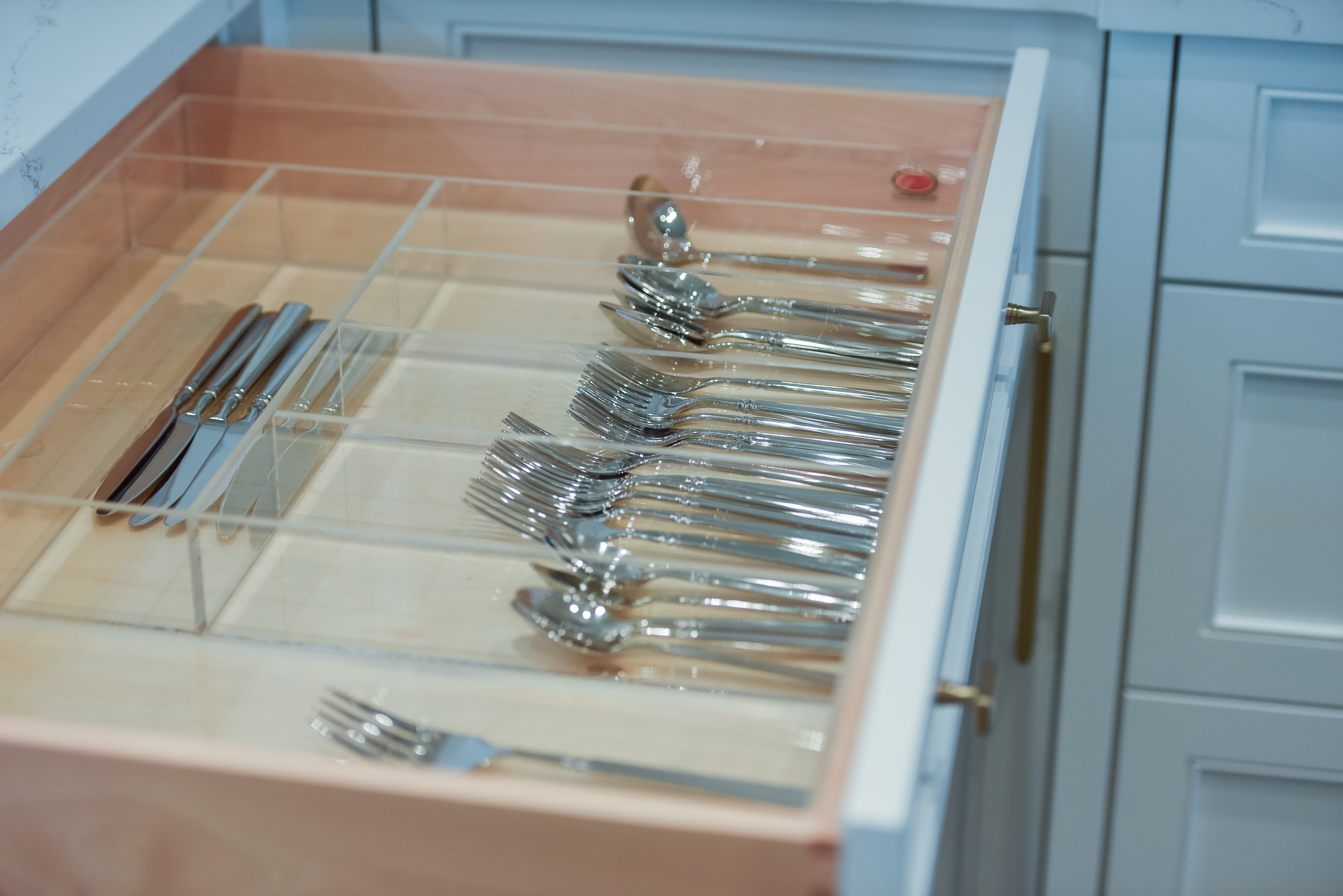 home organizer, home organizing, professional organizing, professional home organizer, professional organizer, declutter, organizing, omaha